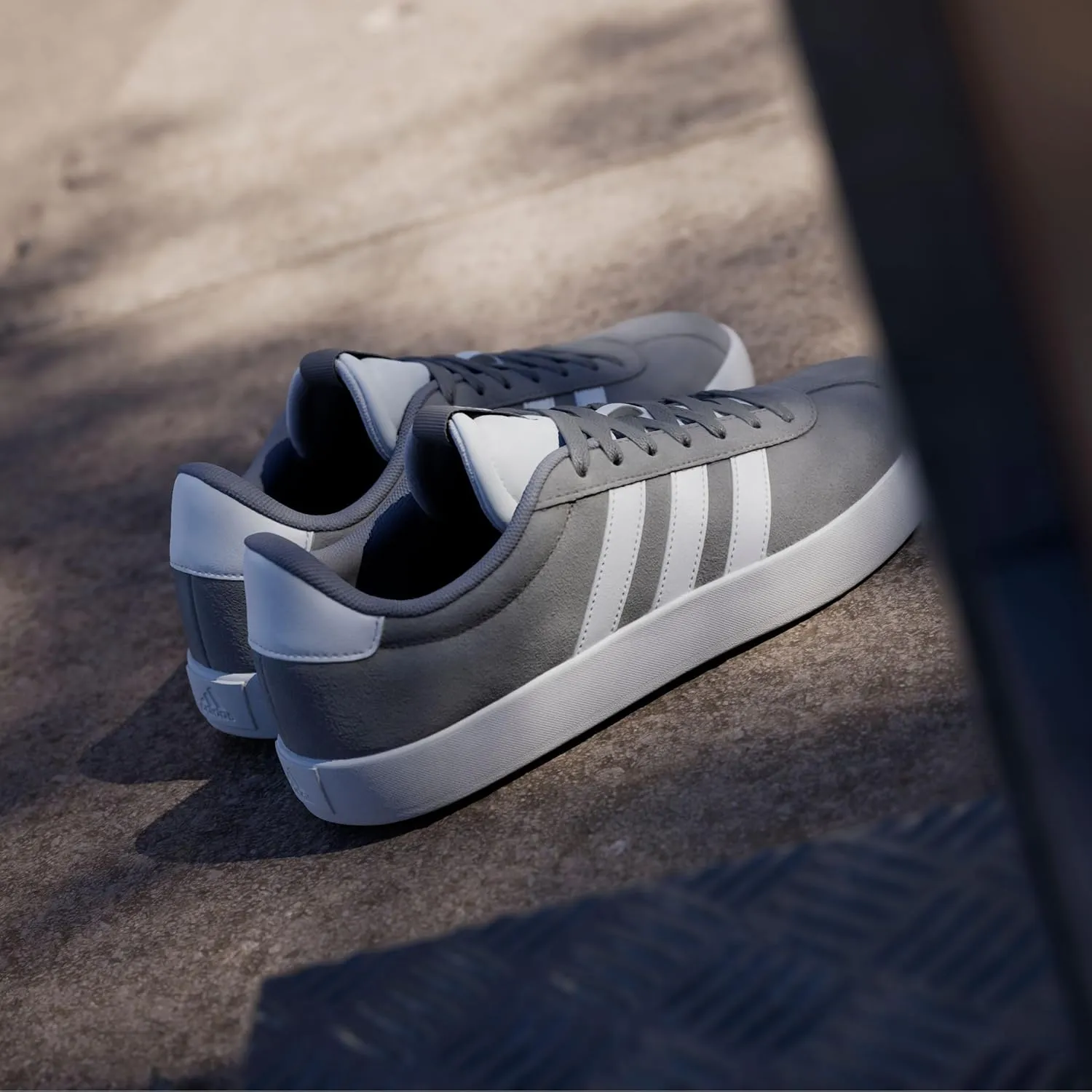 adidas Men's Vl Court Sneaker