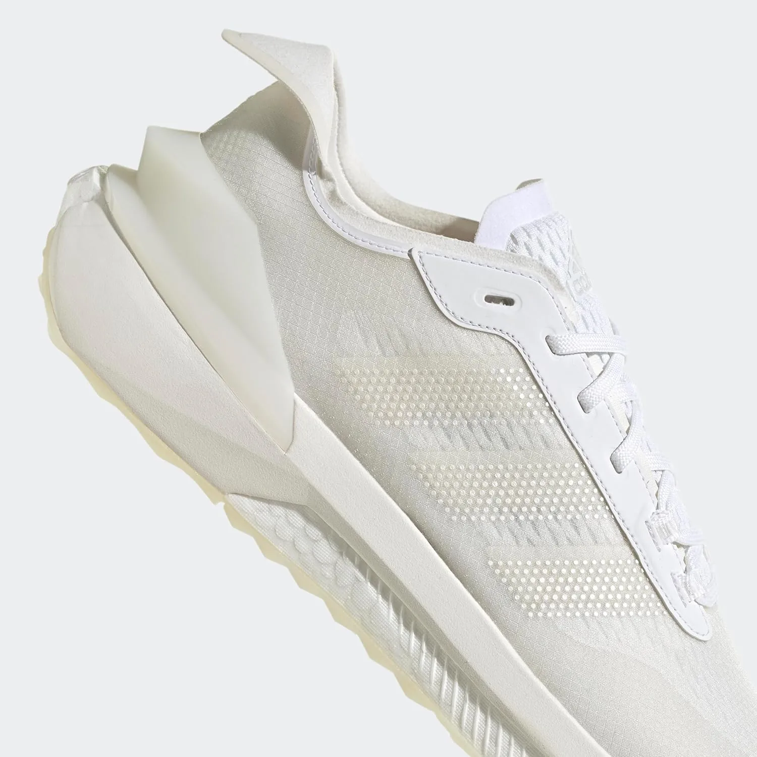 adidas Unisex-Adult Avery Running Shoe