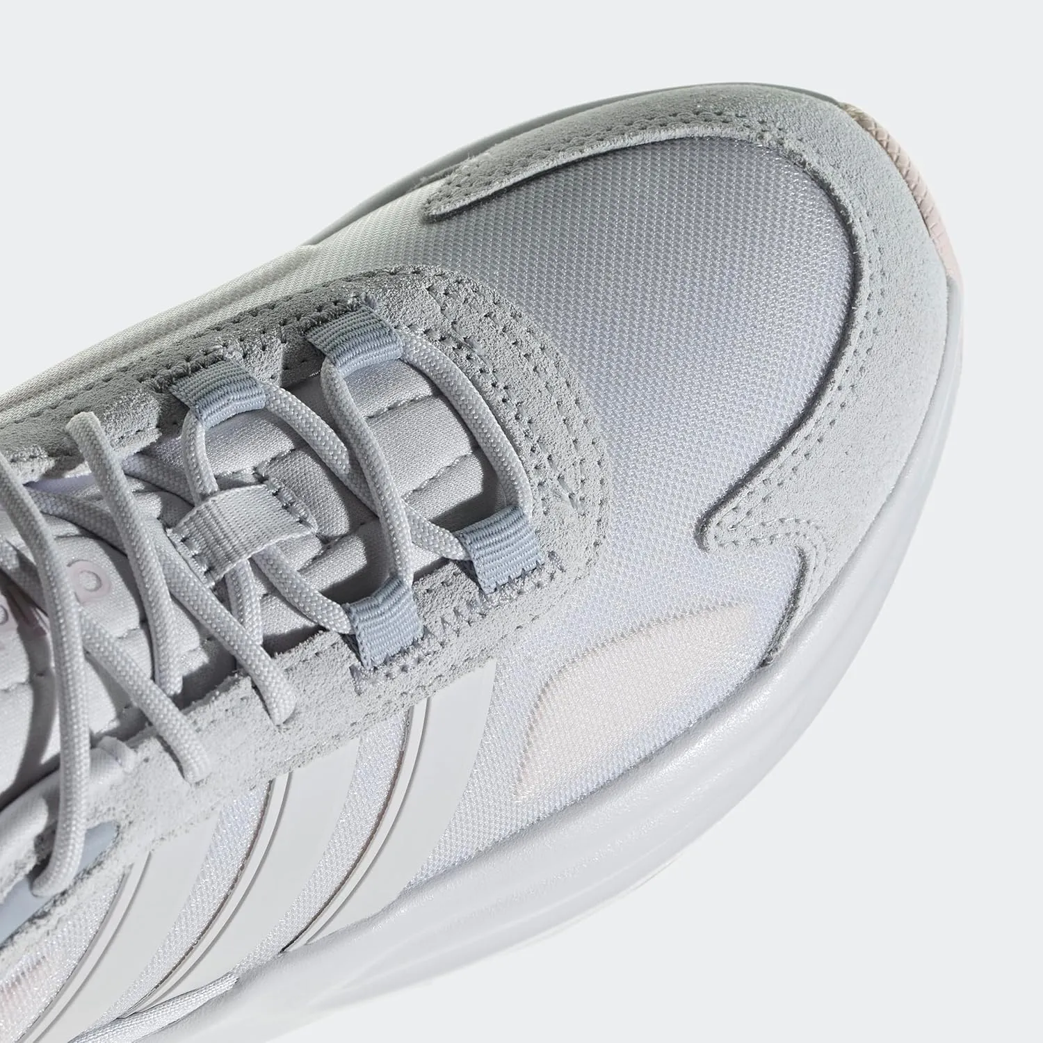 adidas Women's Ozelle Running Shoe