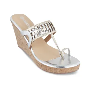 AISHA- SILVER KOLHAPURIS