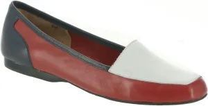 ARRAY Women’s Freedom Leather Slip-On Dress Flat