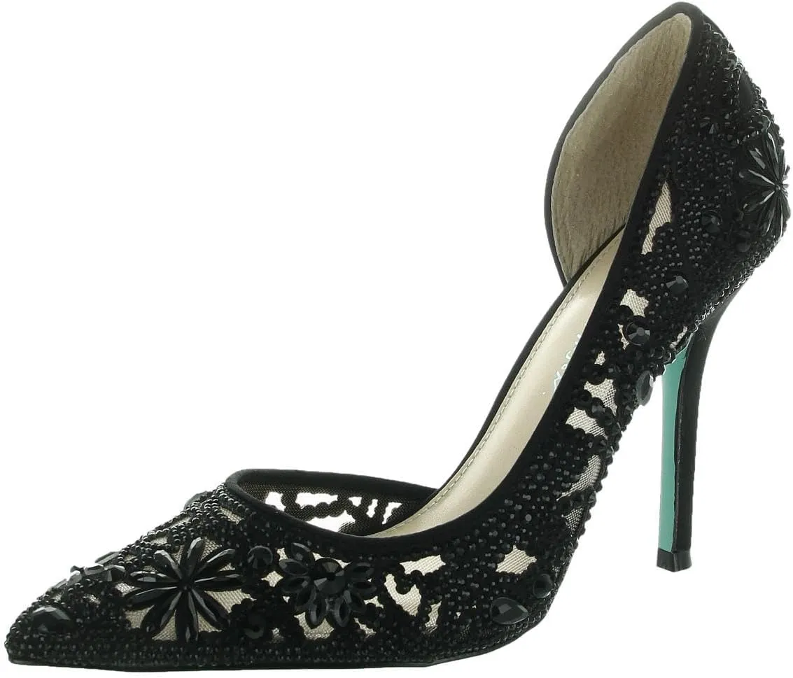 Betsey Johnson Women's Chic Pump