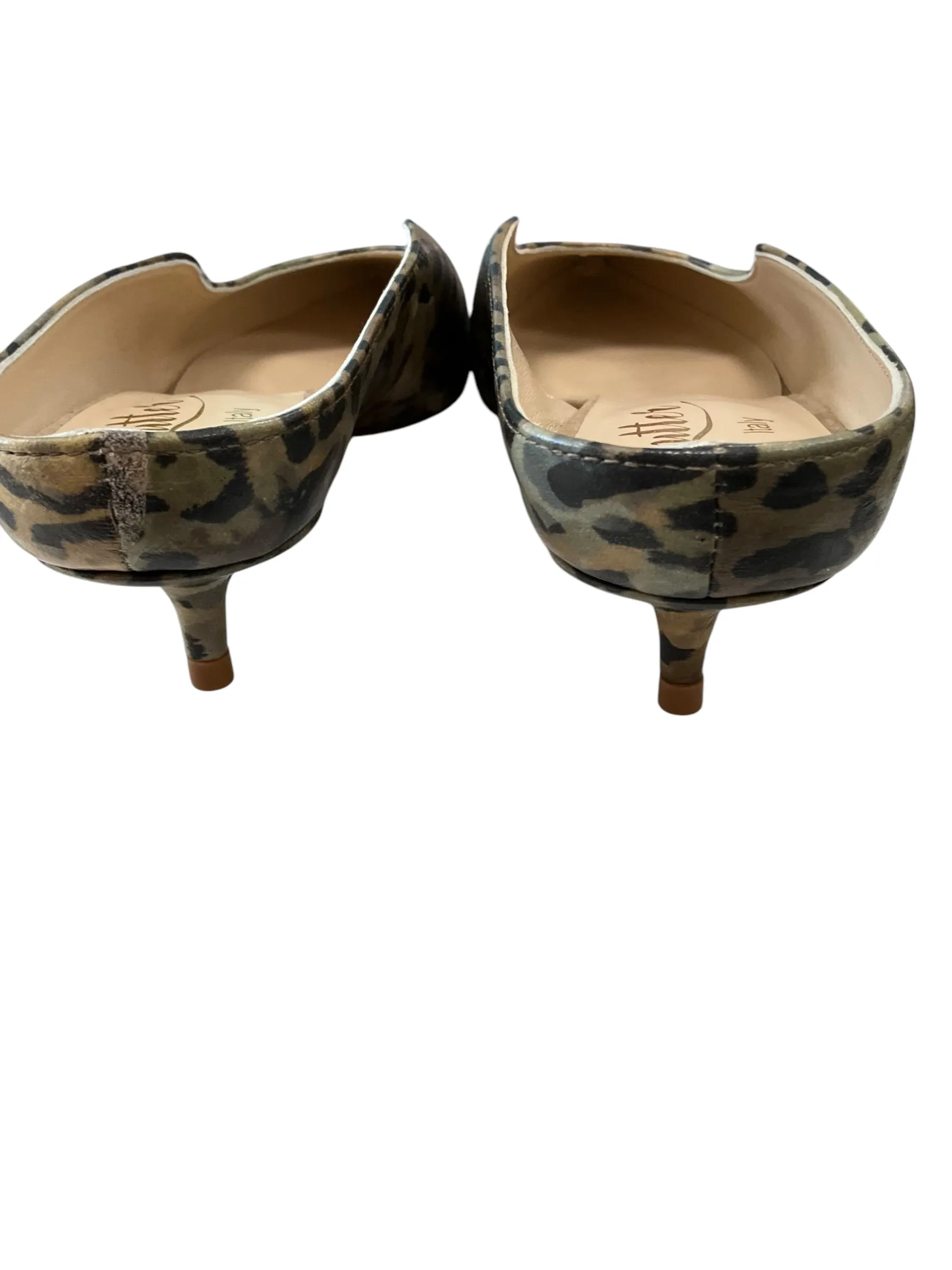 Butter Slip On Kittem Heel Shoe.