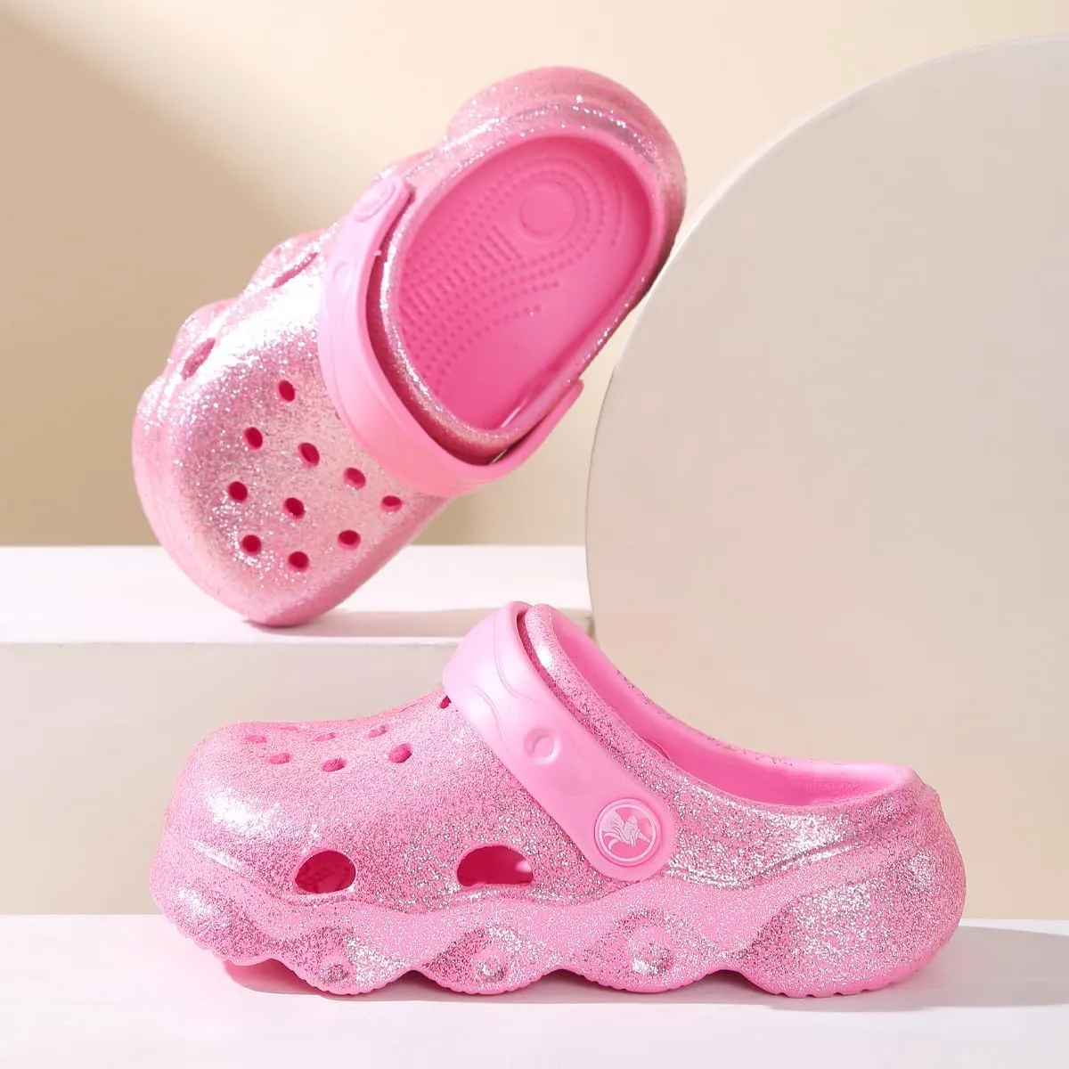 Casual Bright-Colored Clogs for Kid's, Toddlers, Girls, Breathable Lightweight Children's Garden Shoes for Beach Pool, Anti Slip Sandals Clogs, Water Shoes Summer Slides