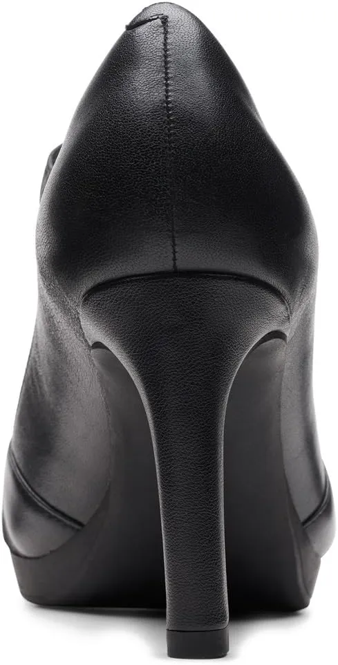 Clarks Women's Ambyr Light Pump