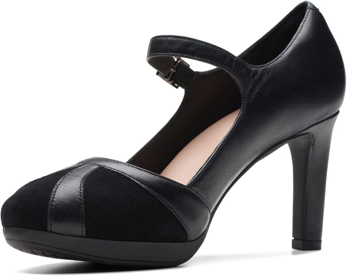 Clarks Women's Ambyr Light Pump