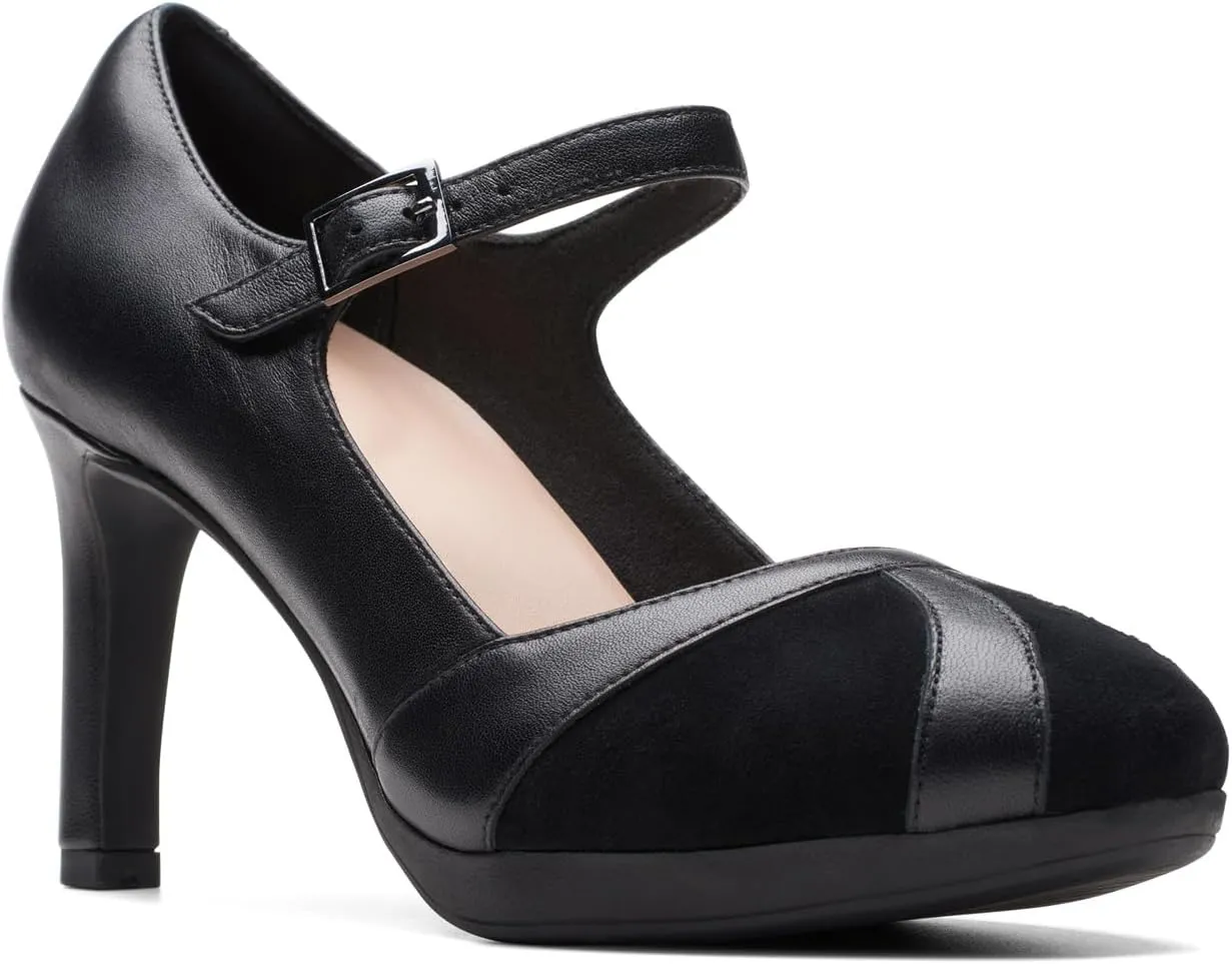 Clarks Women's Ambyr Light Pump