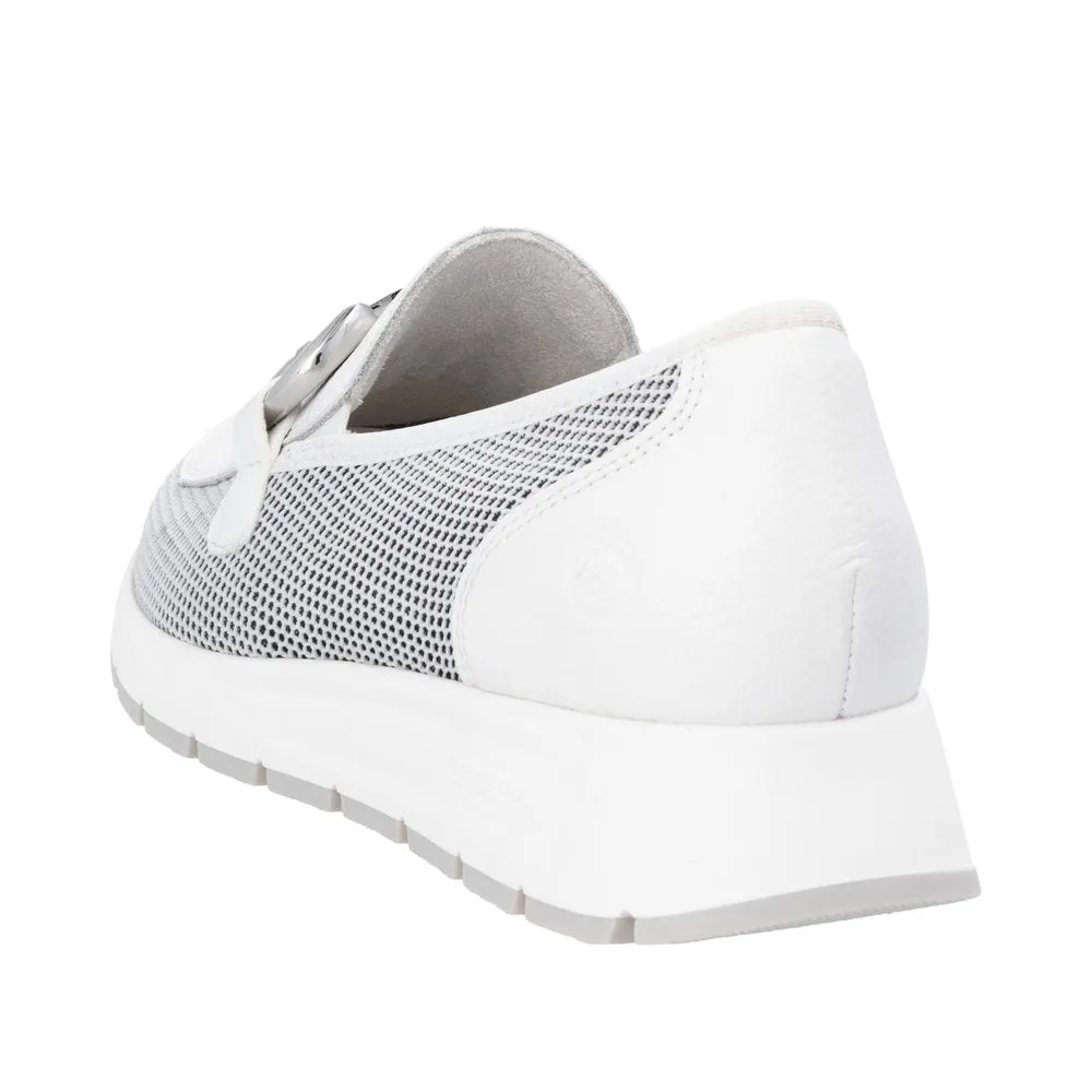 D2G02-80 - Loafer with Buckle Detail - White - Remonte