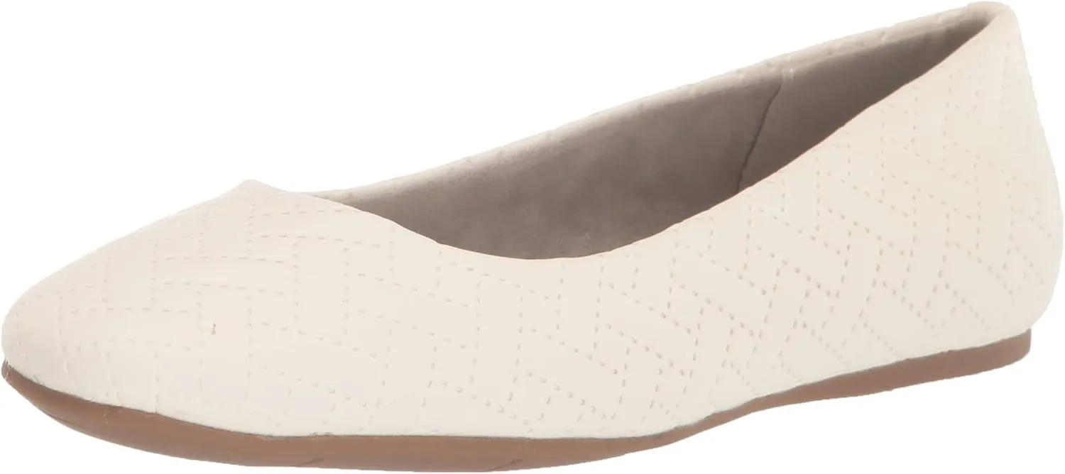 Easy Street Women's Mazi Ballet Flat