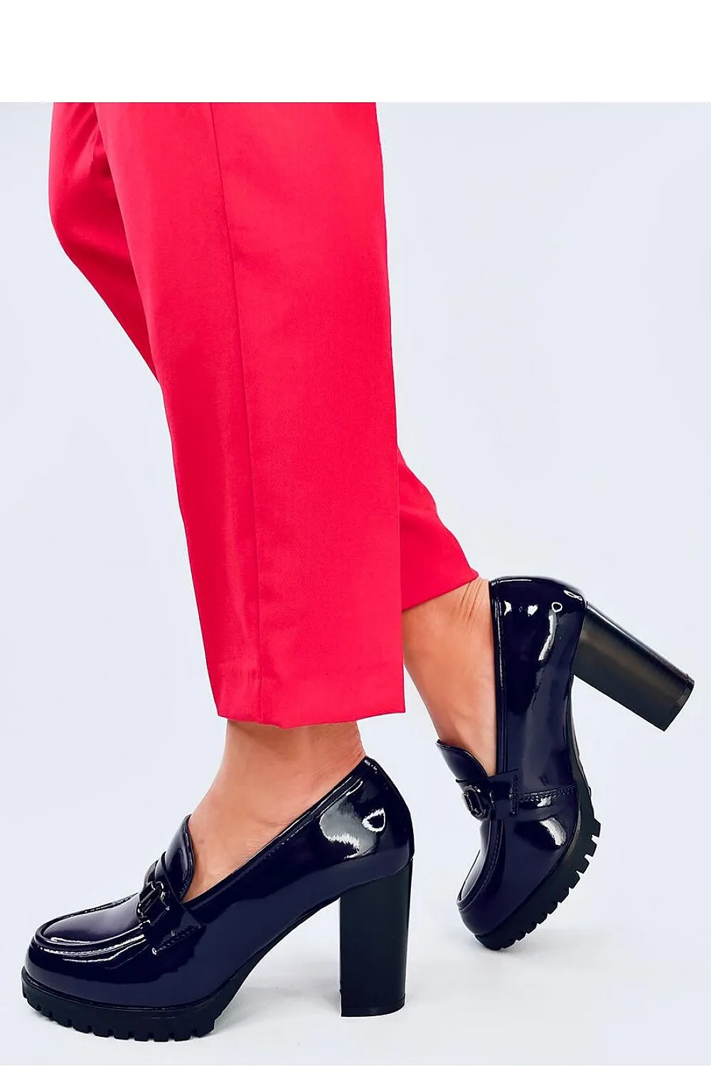 Elegant Sleek Timeless Platform Pumps
