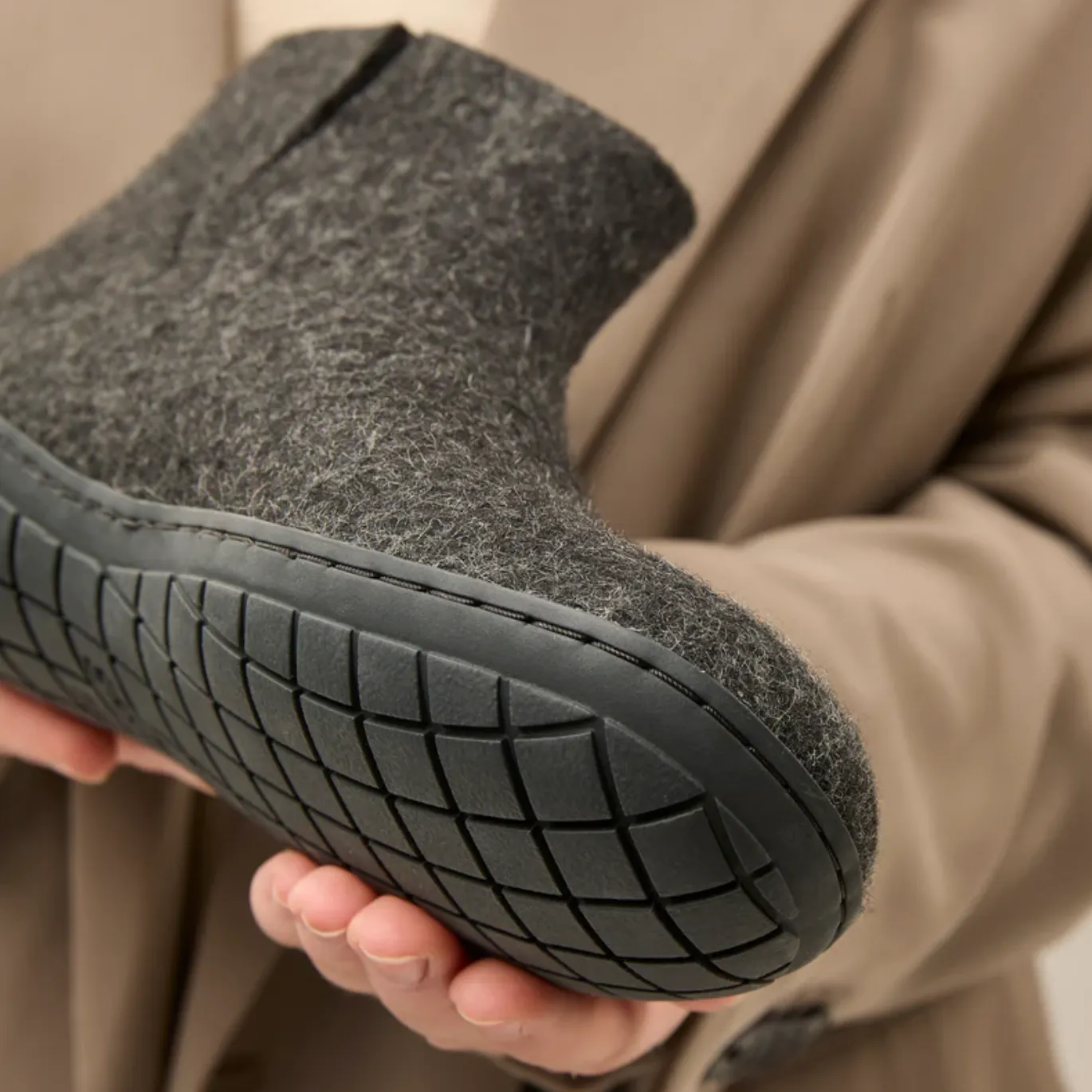 Glerups The Boot Charcoal - Black Rubber Sole