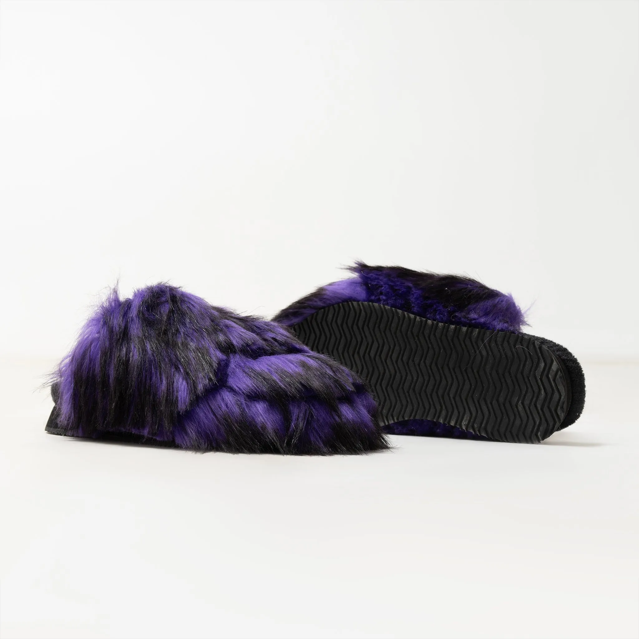Gully Number 002 “Migration” - Turaco