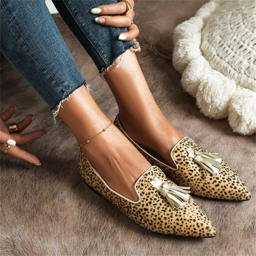 Hee grand Women's Tassel Slip on Loafer Flat Casual Pointed Toe Faux Suede Flat Shoes Comfort Ballerina Flats Women Dressy