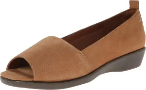 Hush Puppies Women's Petra Carlisle Slip-On Loafer