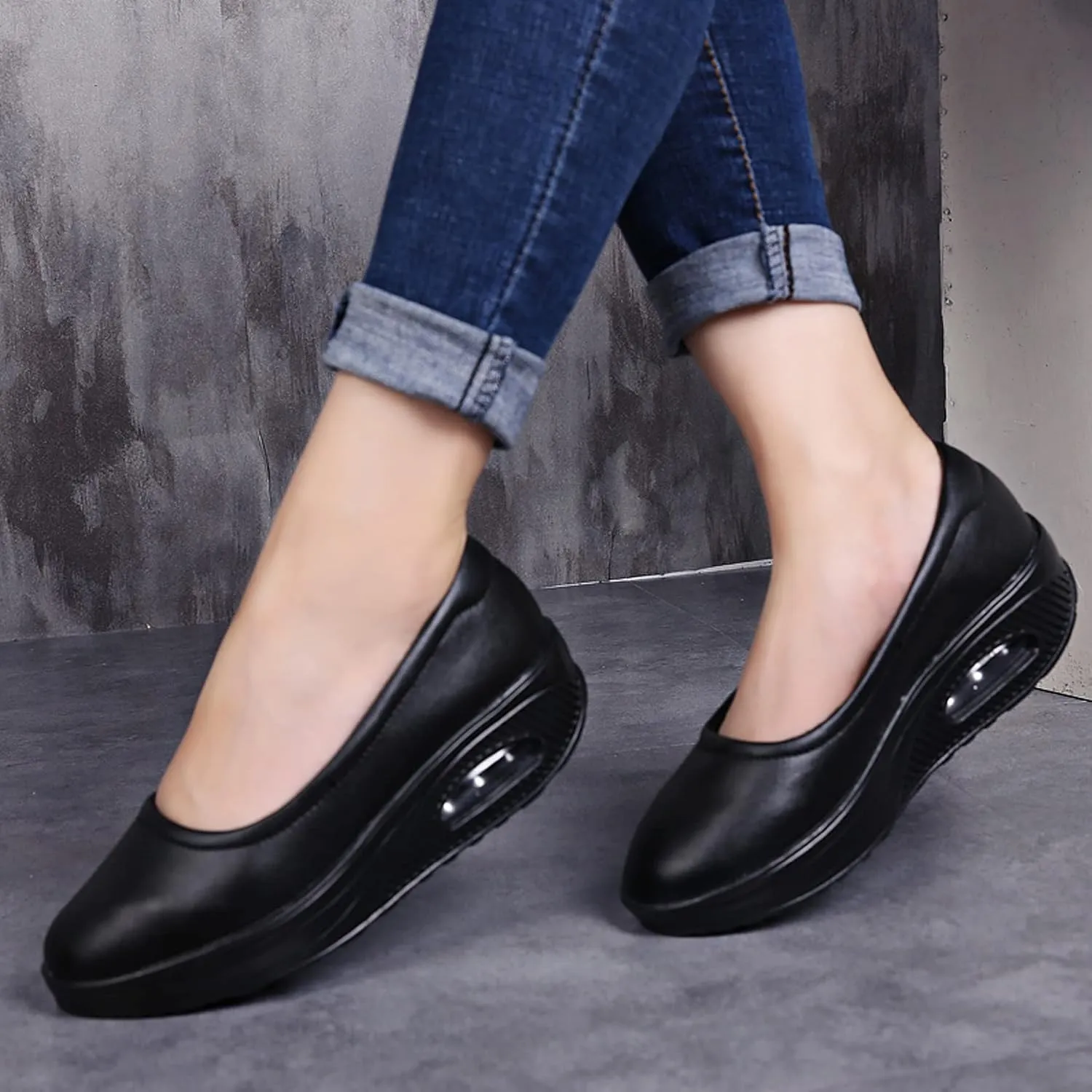 ihinzry Women's Wedge Leather Shoes Nurse Lightweight Comfort Work Shoes Waterproof Non Slip Loafer Platform Shoes