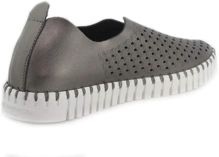 Ilse Jacobsen HORNBAEK Women's Tulip 3576 Flat | Slip-On | Low-Top