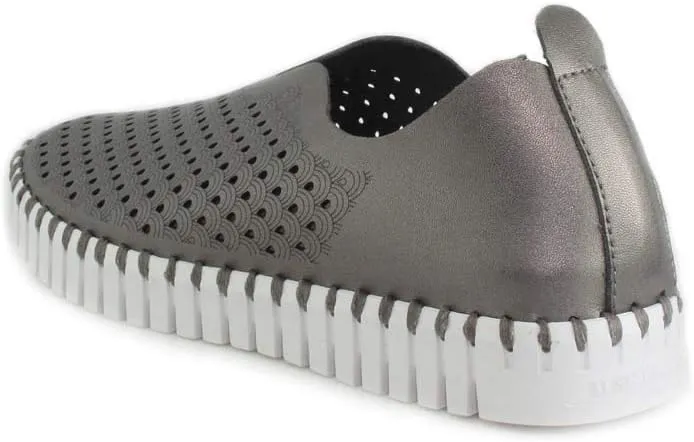 Ilse Jacobsen HORNBAEK Women's Tulip 3576 Flat | Slip-On | Low-Top