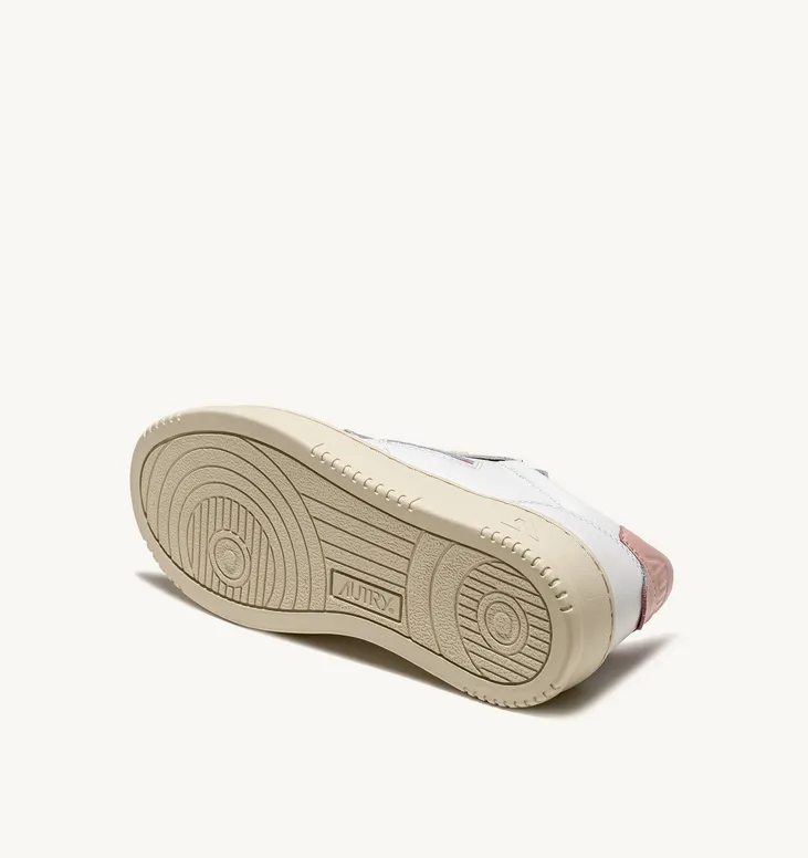 Medalist Sneaker
