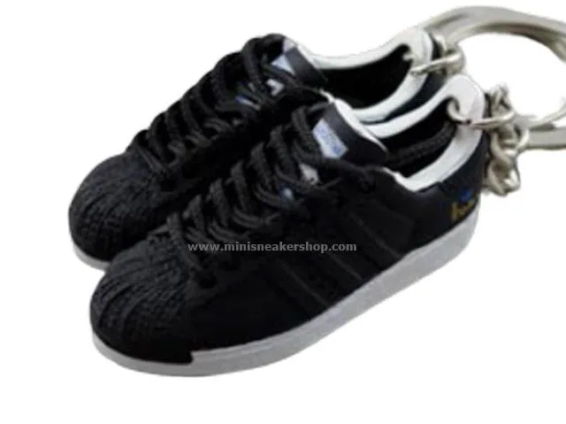 mini 3D sneaker keychains Superstar 2 Tokyo 35th (2005)