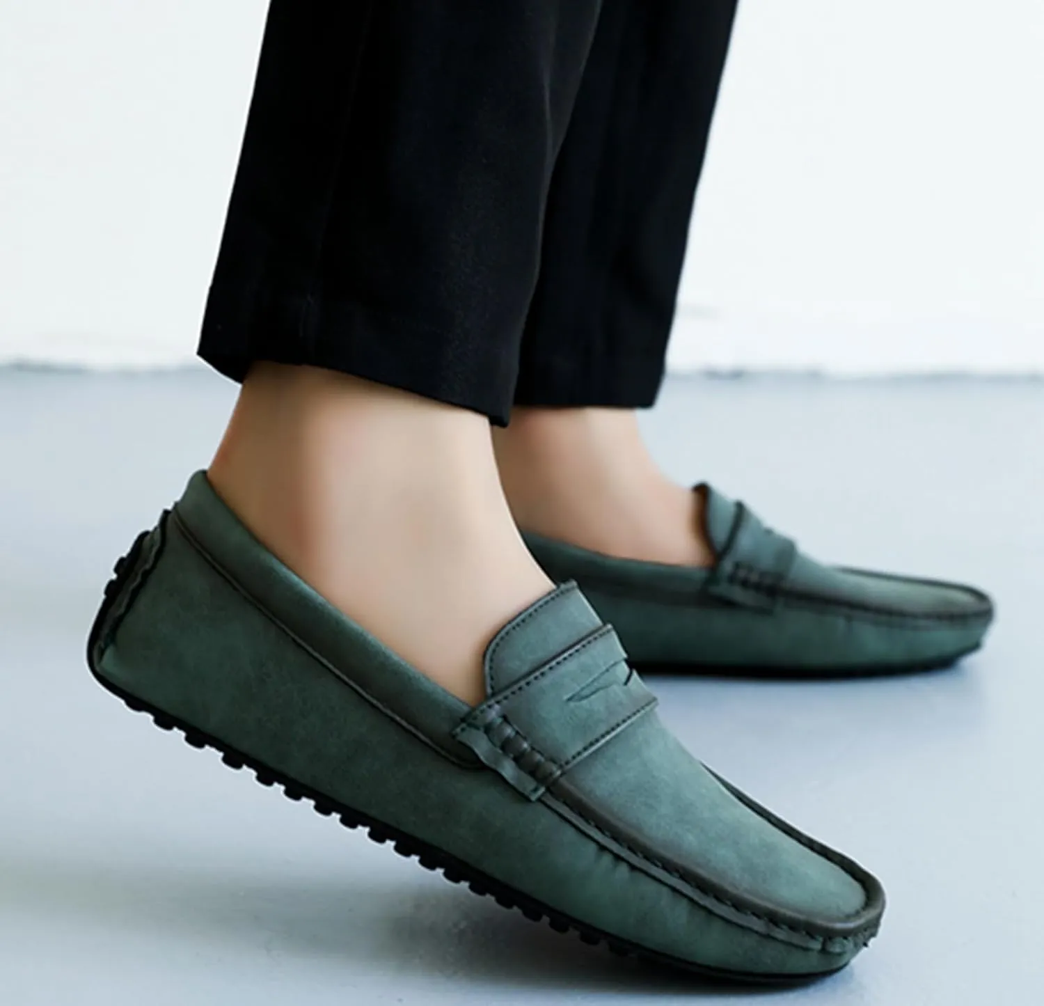 Minishion Boys Mens Casual Shoes Slip on Loafers Walking Driving Moccasins with Buckle YY001