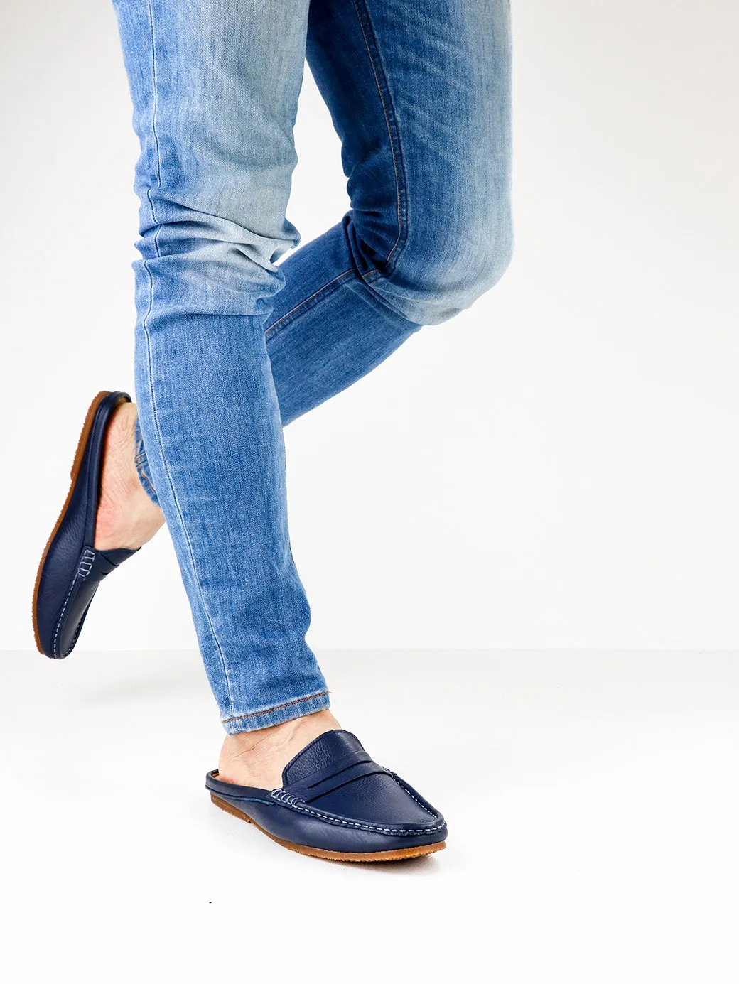 Mochi Mule Wrinkle Soft Navy
