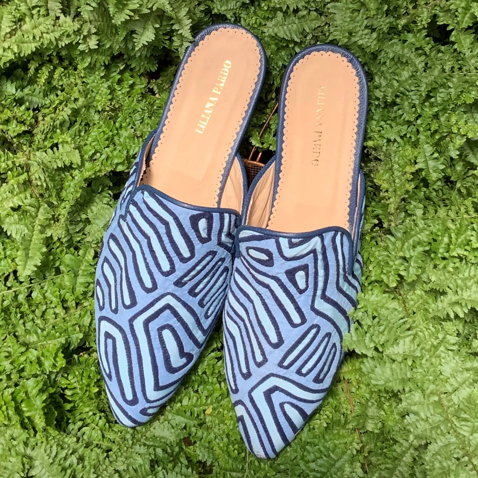 Mola Mules | Blue Tones
