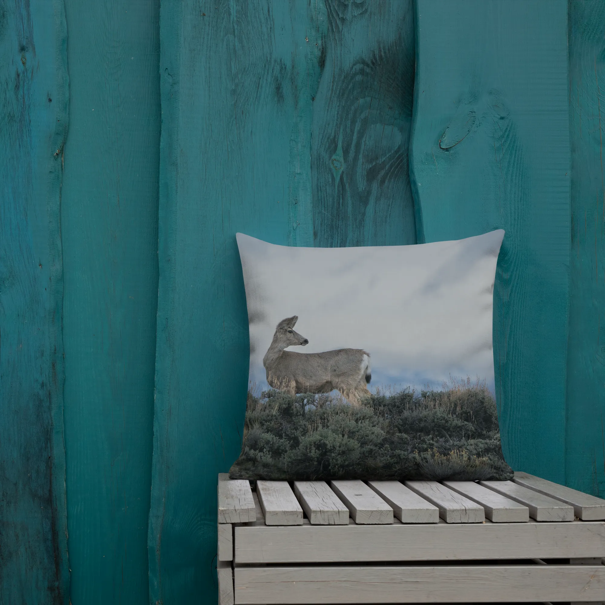 Mule Deer Premium Pillow