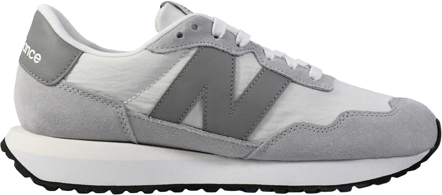 New Balance Women's 237 V1 Sneaker, 11.5