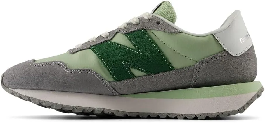 New Balance Women's 237 V1 Sneaker, 11.5
