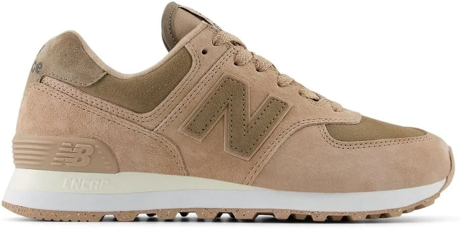 New Balance Women's 574 V2 Evolved Sneaker