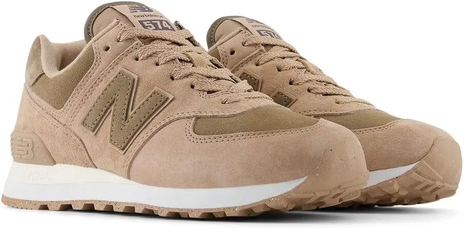 New Balance Women's 574 V2 Evolved Sneaker