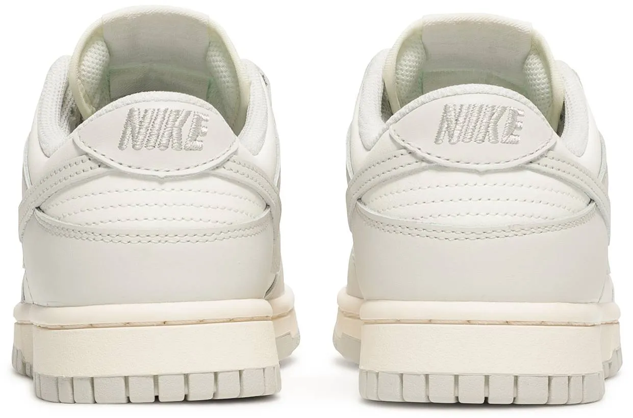 Nike Dunk Low 'Light Bone' (WOMENS)