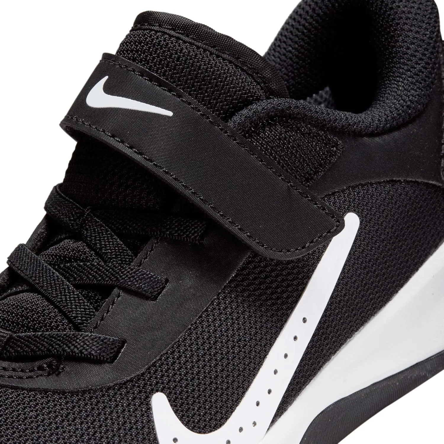 Nike Omni Multi-Court Little Kids' Shoes (DM9026-103, White/White/Cobalt Bliss)