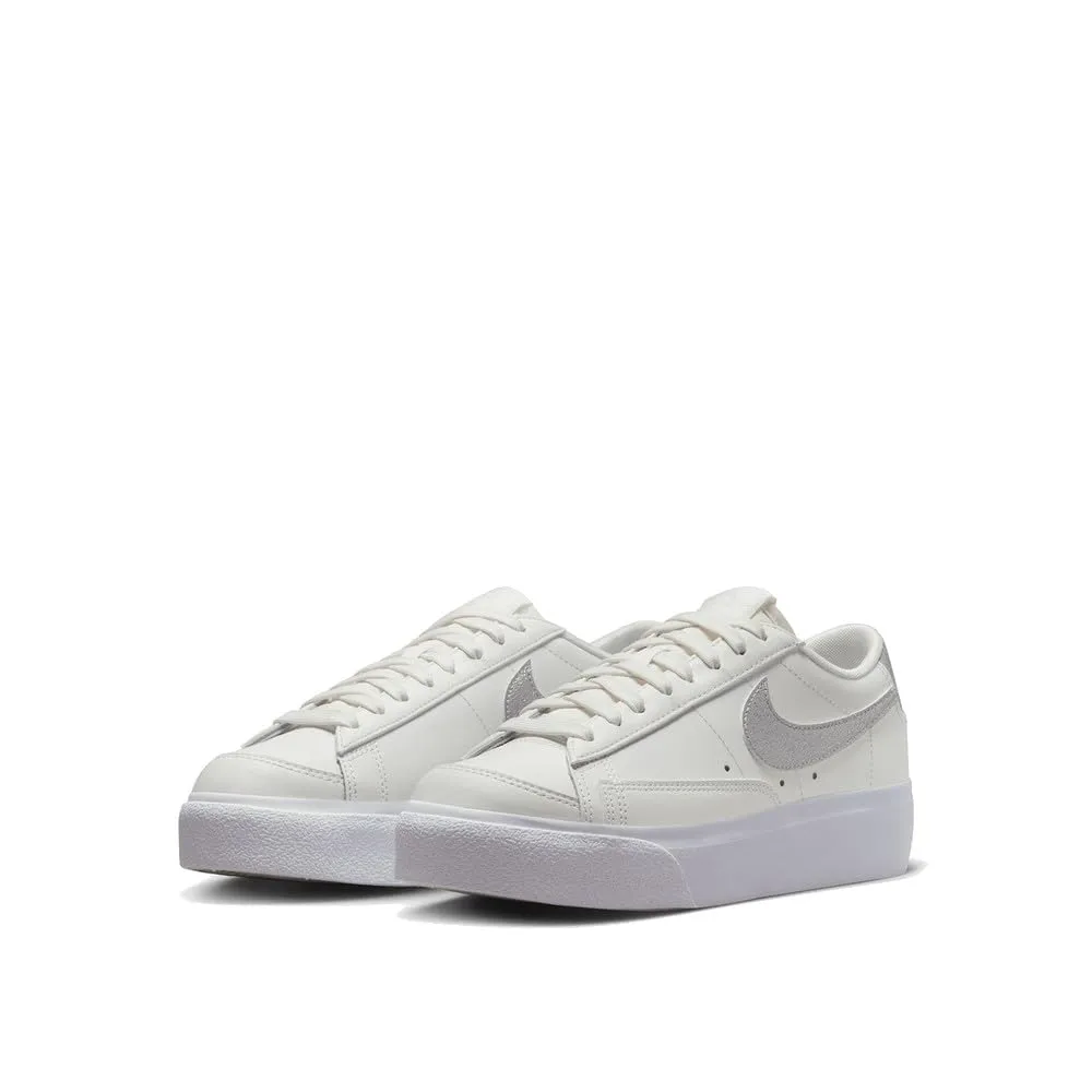 Nike Womens Low Platform ESS Summit White Metallic Silver Sz7.5