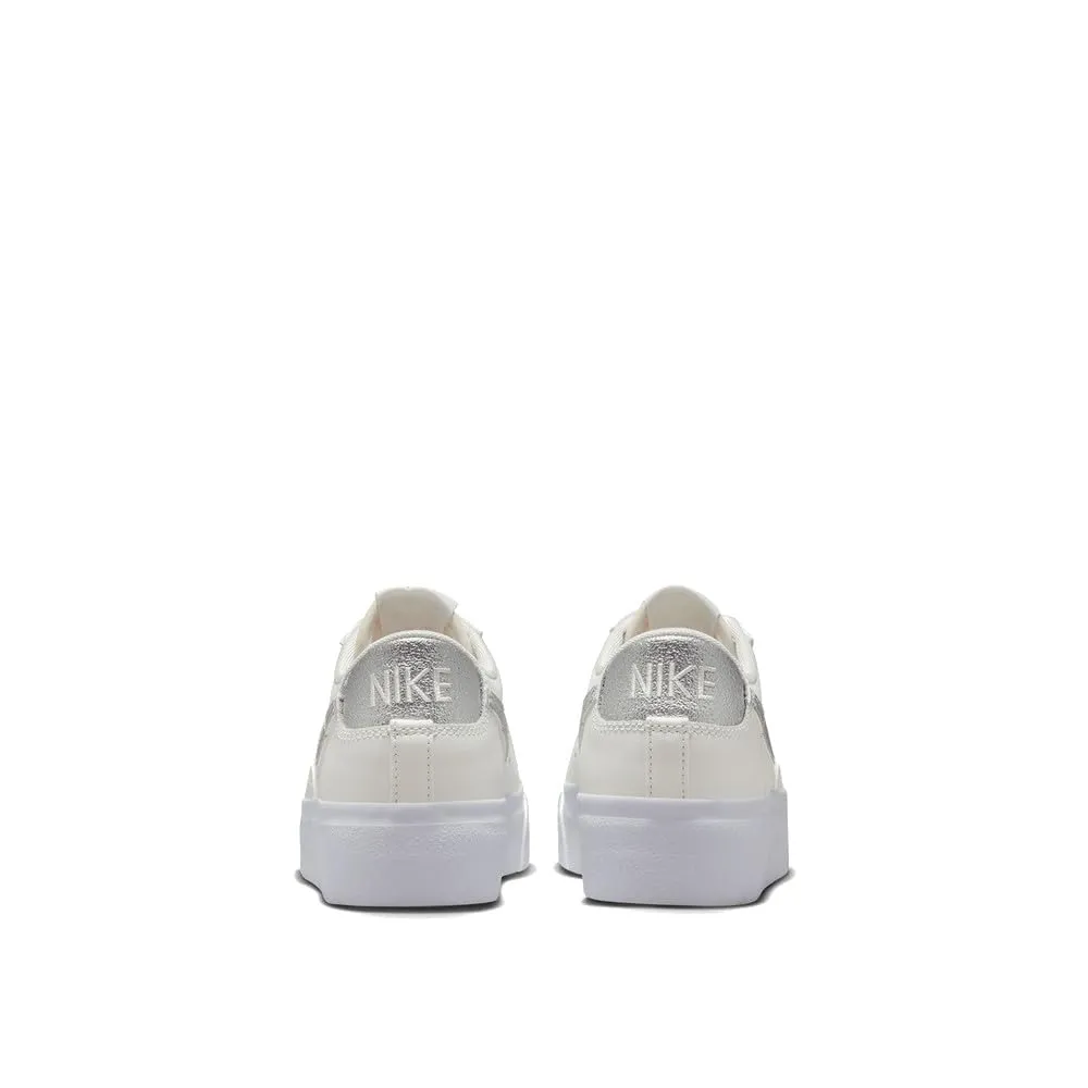 Nike Womens Low Platform ESS Summit White Metallic Silver Sz7.5