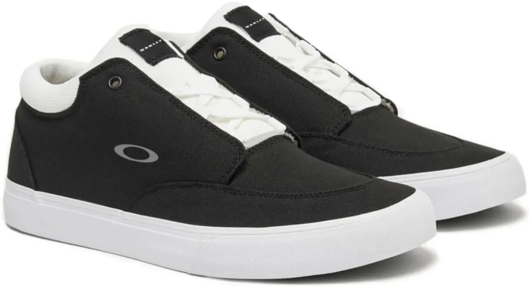 Oakley Men's Banks Low Canvas Sneaker Walking