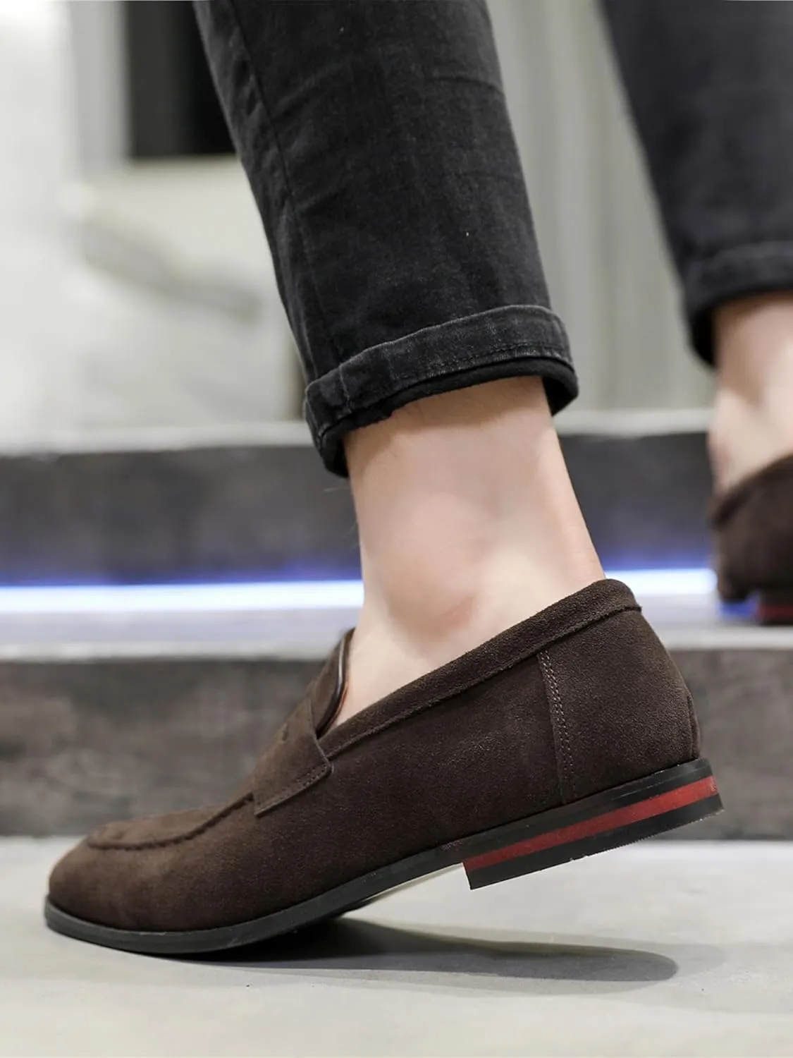 Santimon Penny Loafers for Men, PU Velvet Leather, Moc Toe, Slip-On Dress Casual Office Shoes