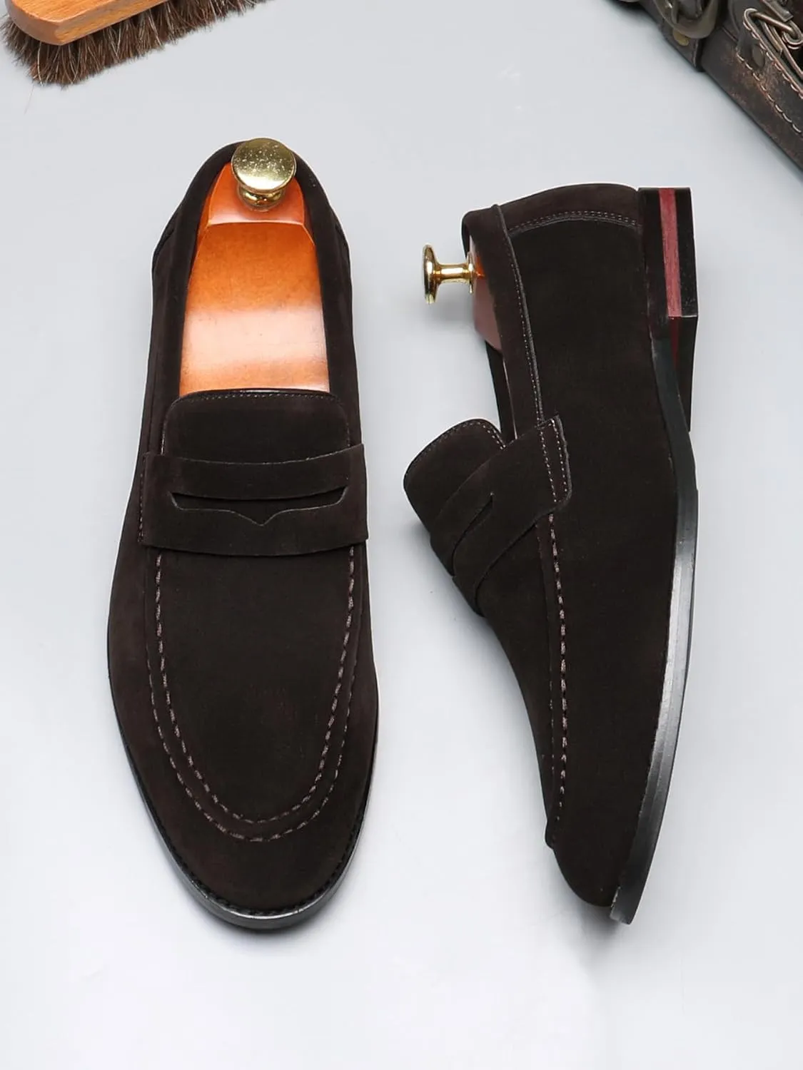 Santimon Penny Loafers for Men, PU Velvet Leather, Moc Toe, Slip-On Dress Casual Office Shoes