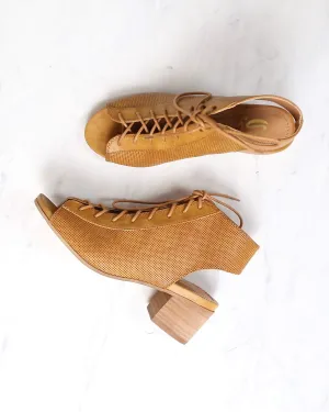 Sbicca - Hogan Minimal Lace Up Heel in Tan