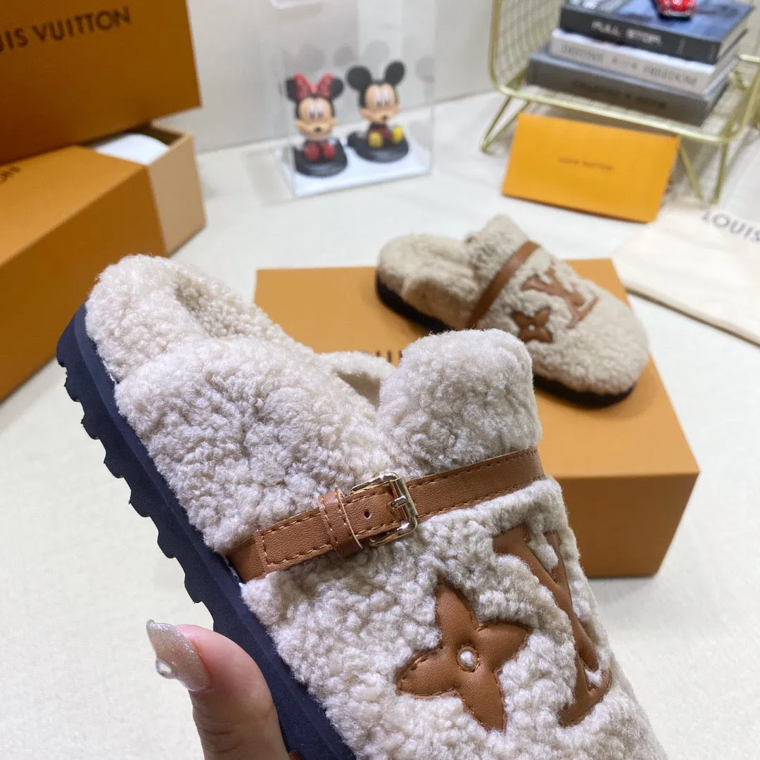 SE937 Winterbreak Flat Comfort Mule / Size5-11