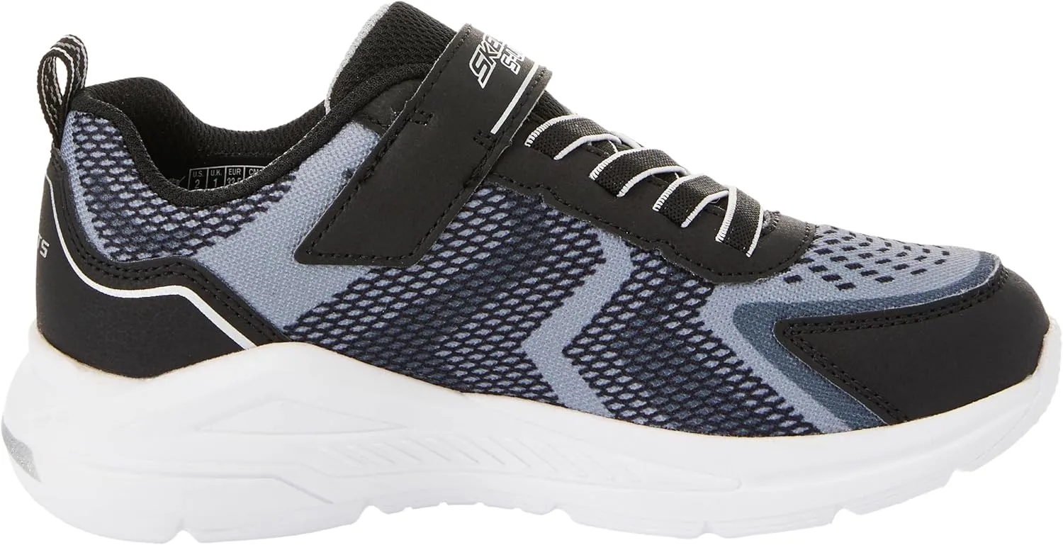 SKECHERS Boy's Tri-namics Sneaker