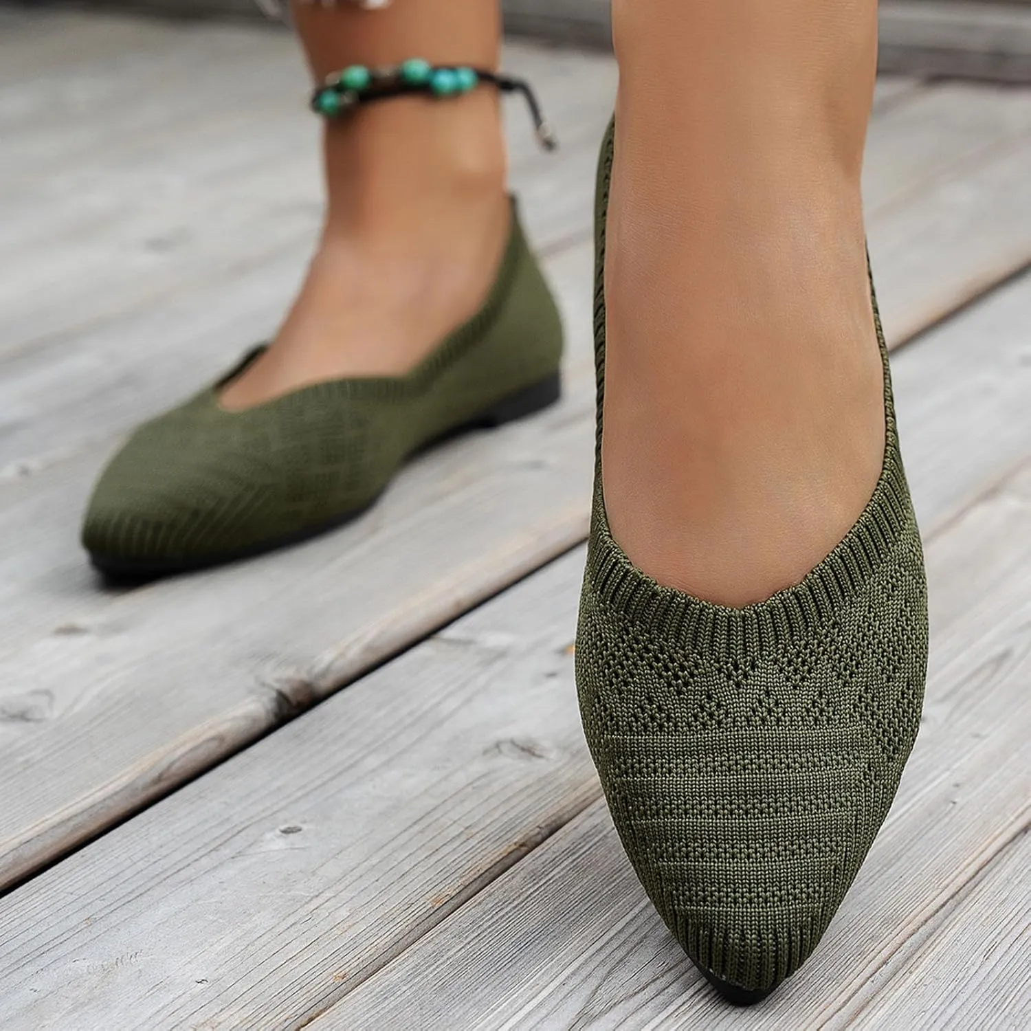 Slip on Flats Breathable Women Flat Shoes Slip On Comfortable Walking Ballerina Shoes Cute Ballet Ladies Portable Low Wedge Loafers Comfortable Soft