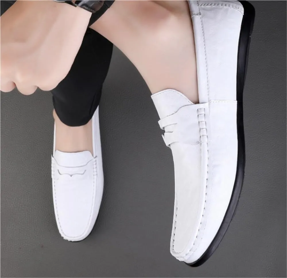 Slip-on Lightweight Loafers for Traveling Driving Office and Work Round Toe Leather Loafers