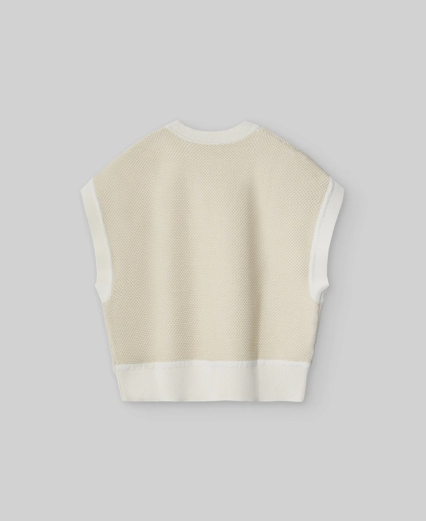 Structure knit vest woman in light cream