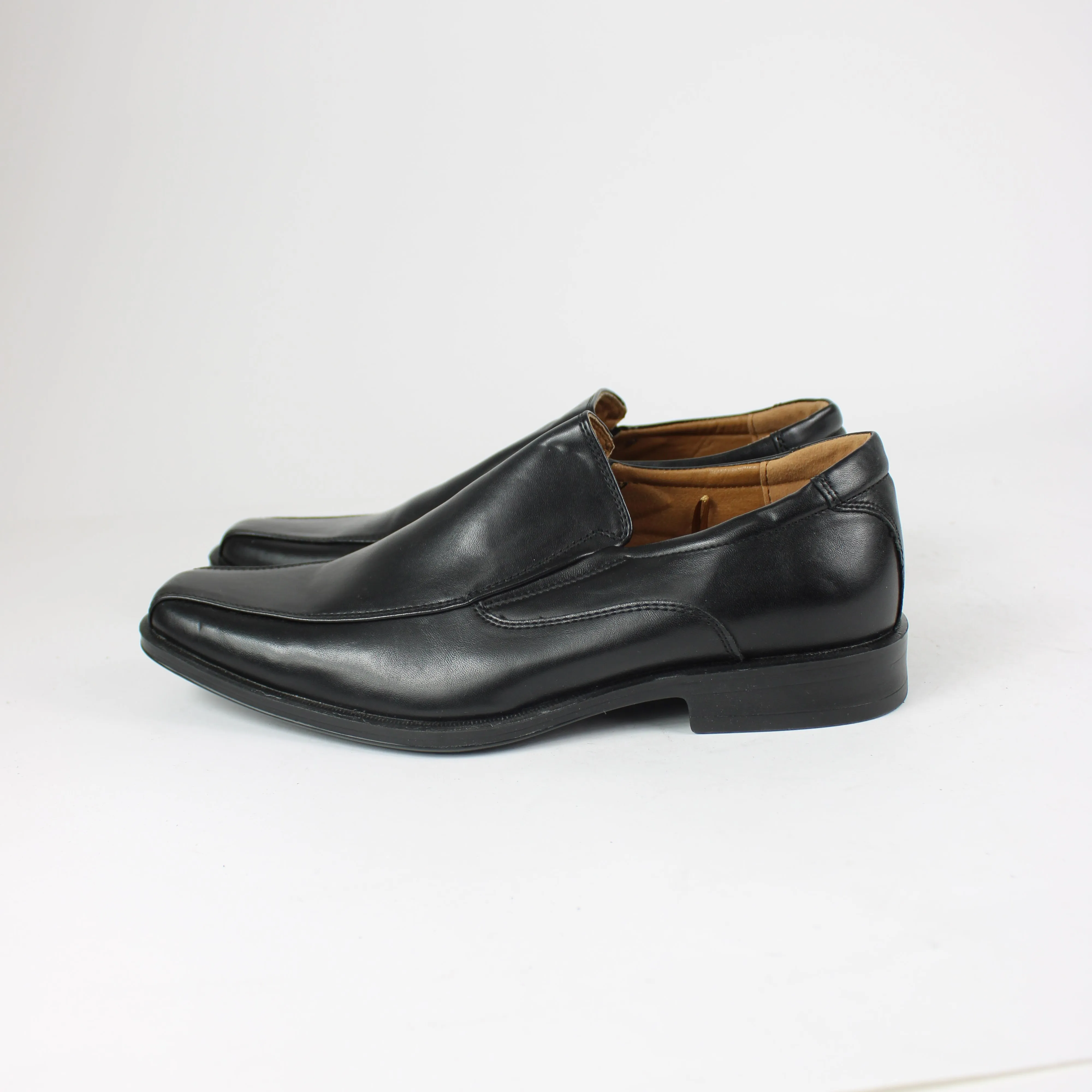 Target Man Black Loafer