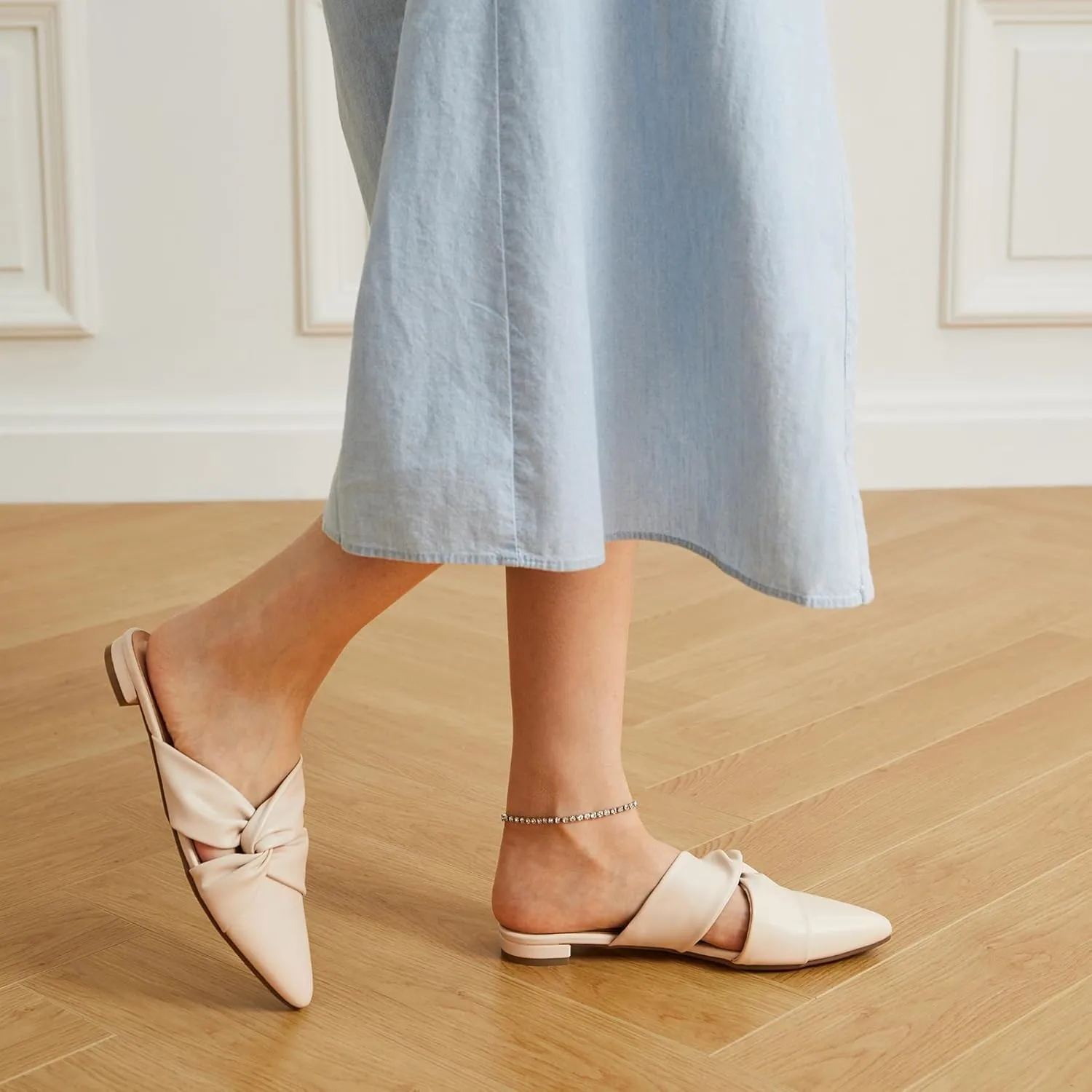 Trary Womens Mules Flats Closed Pointed Toe Comfortable Slip on Backless Loafer Shoes for Women with Knot
