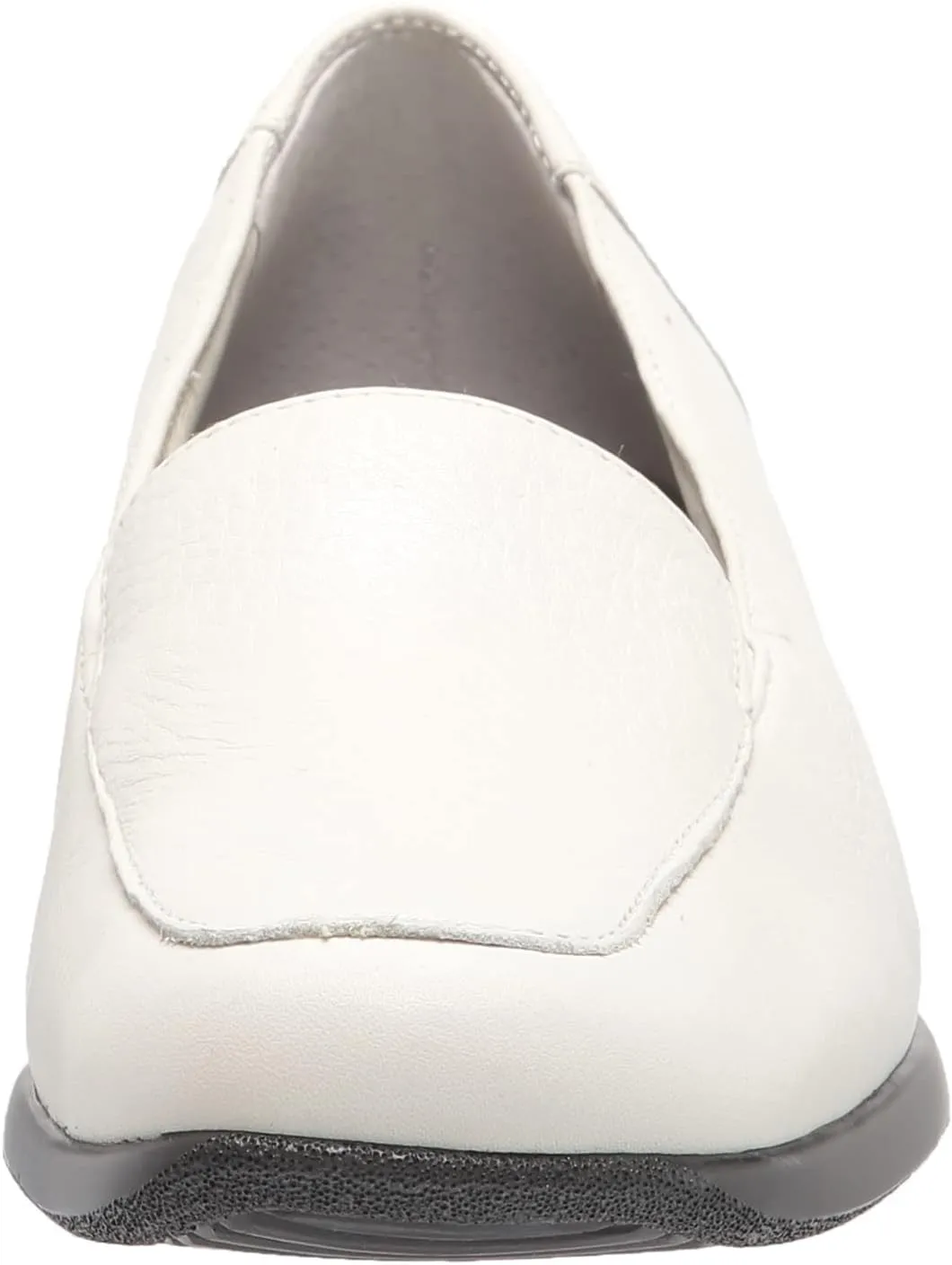 Trotters Women's Jenn Loafer