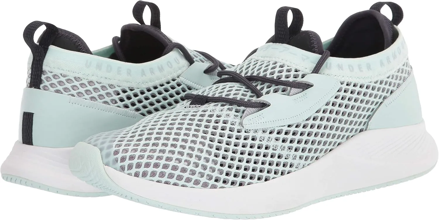 Under Armour Women's Charged Breathe SMRZD Sportstyle Shoe