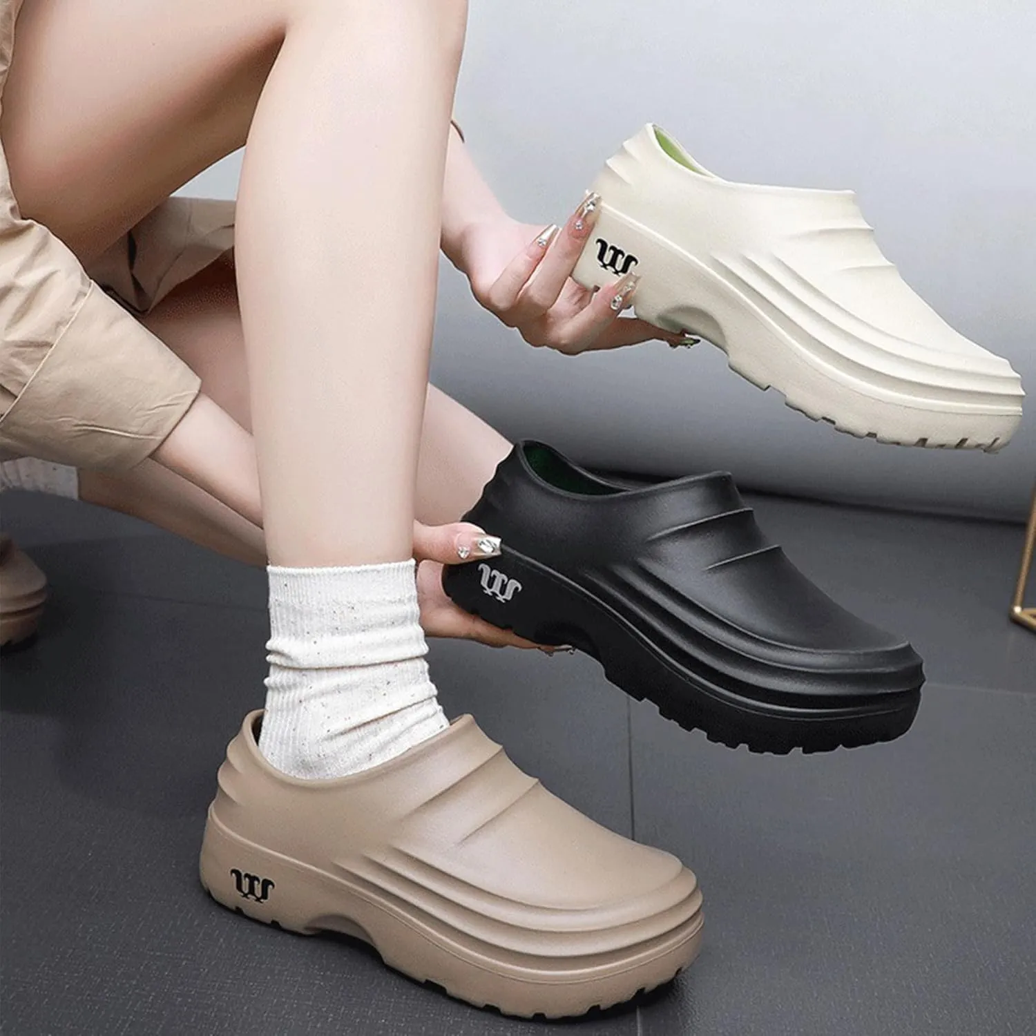 Unisex Chef Shoes Waterproof and Anti Slip，Armadillo Chef Shoes Lightweight Comfortable and Safe