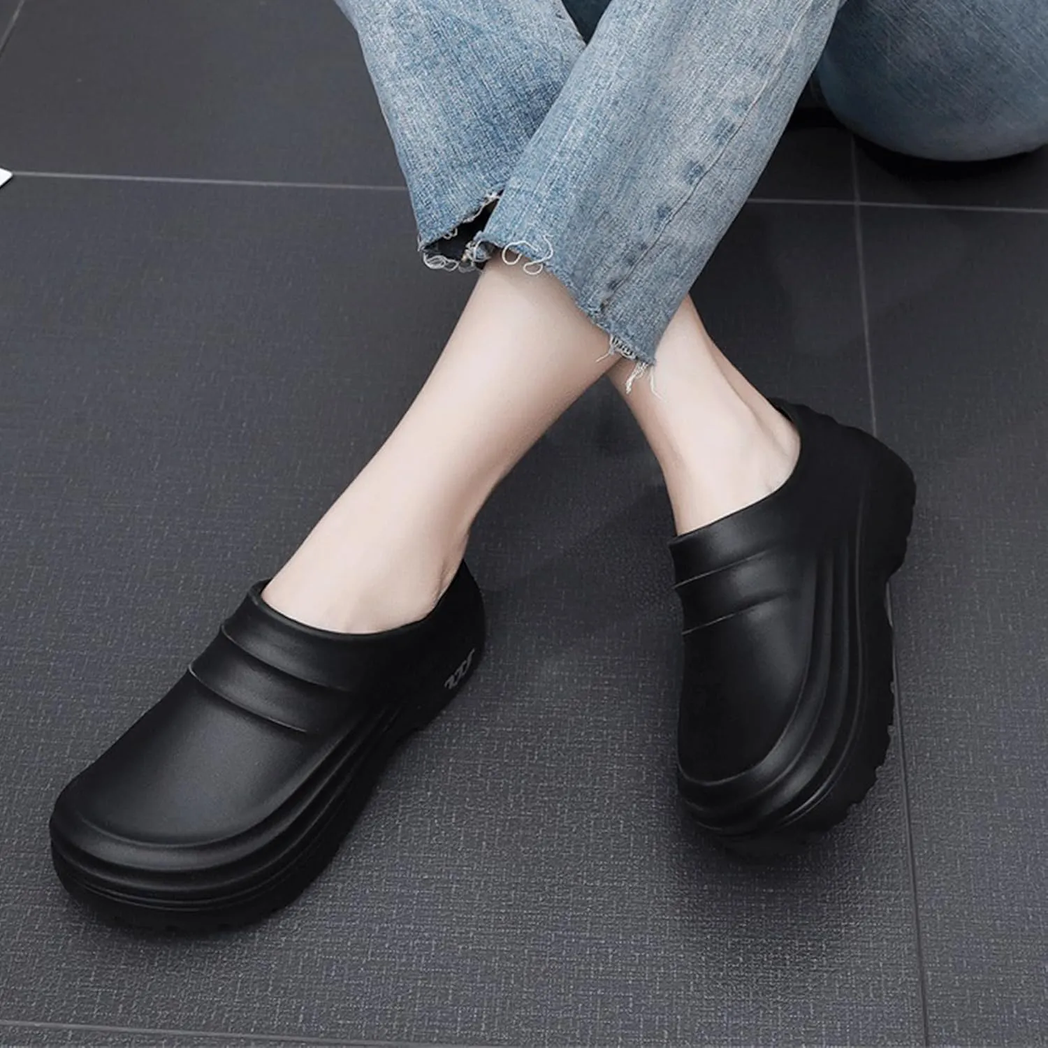 Unisex Chef Shoes Waterproof and Anti Slip，Armadillo Chef Shoes Lightweight Comfortable and Safe